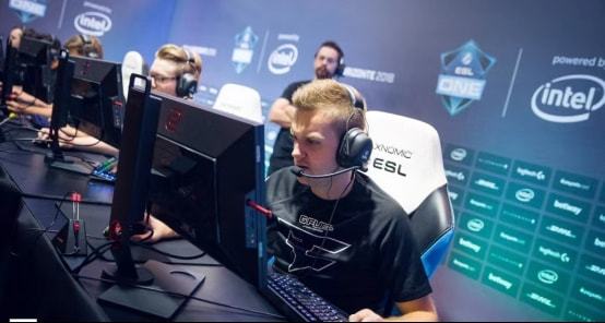 与传统的课 与传统的课