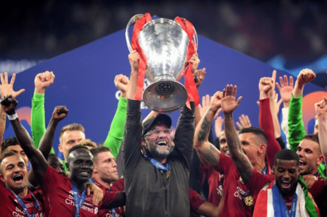 球的瞬间 球的瞬间